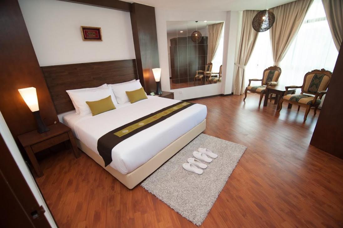 Samsuria Beach Resort & Residence Cherating Dış mekan fotoğraf